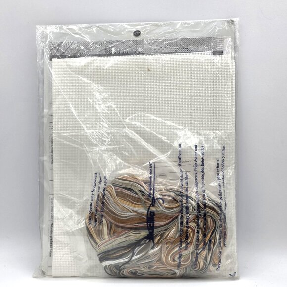 Bucilla Cat Wicker Chair Counted Cross Stitch Kit VTG 2004 All Thumbs 43472 NOS - Picture 3 of 5